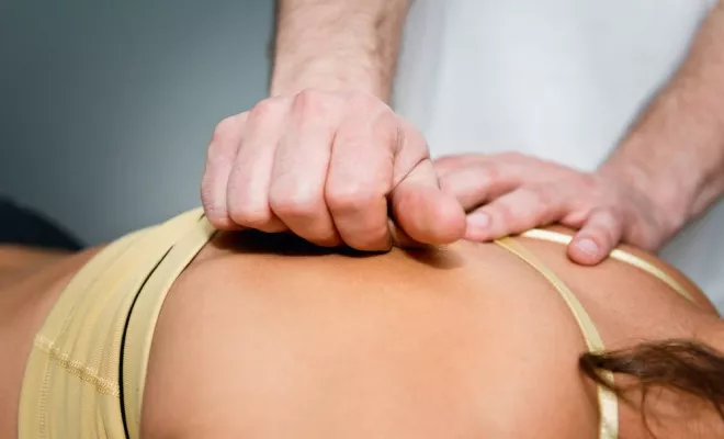 Séance d'ostéopathie, Neuville-sur-Saône, CI Ostéopathie